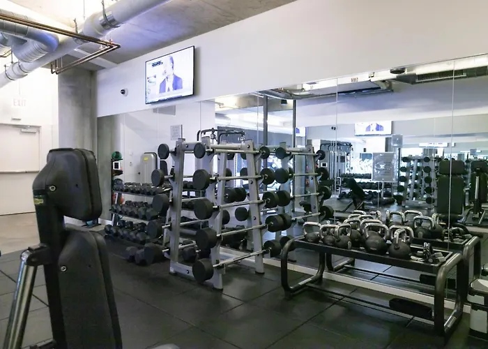West Loop 1br W Wd Gym Lounge Nr L Chi-780